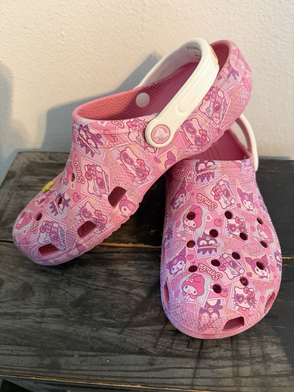 Crocs Hello Kitty & Friends Classic Clog Pink M8 W10 Sanrio 208527-680
